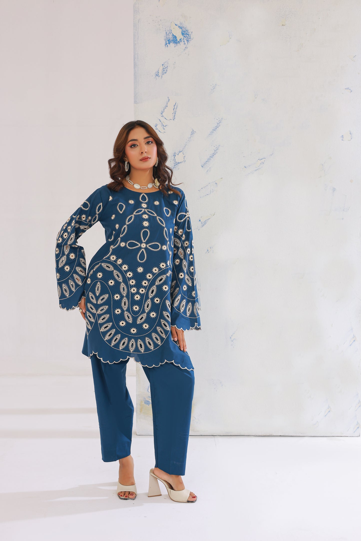 Tulips 02 Pcs Lawn Co-ords Sets Ready To Wear