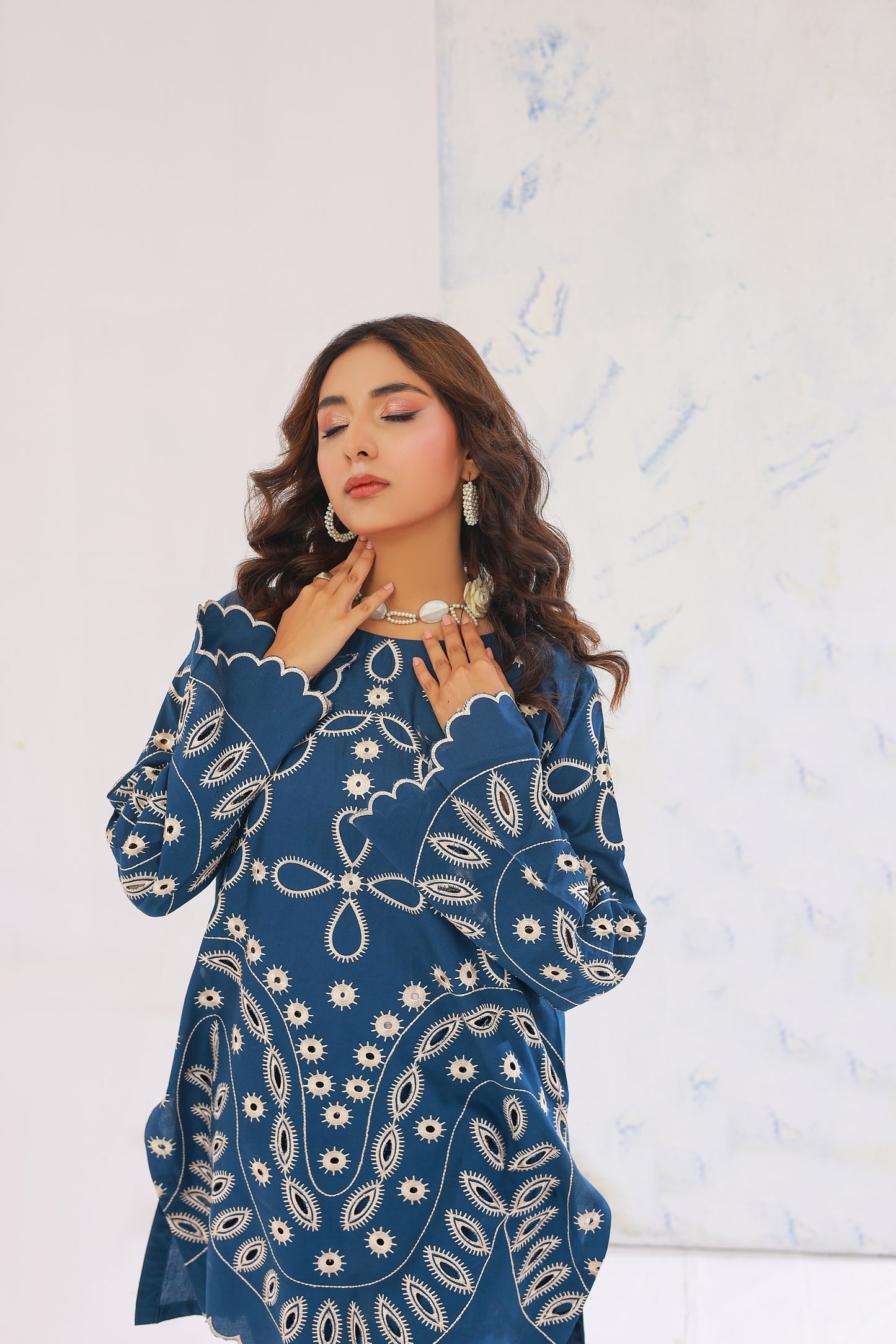 Tulips 02 Pcs Lawn Co-ords Sets Ready To Wear